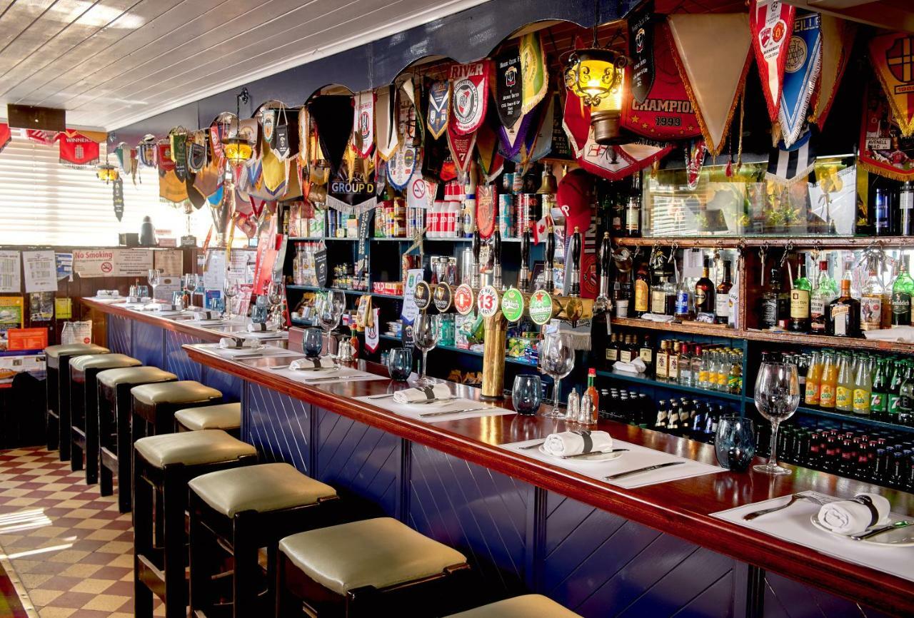 Vaughans Anchor Inn Лисканор Екстериор снимка